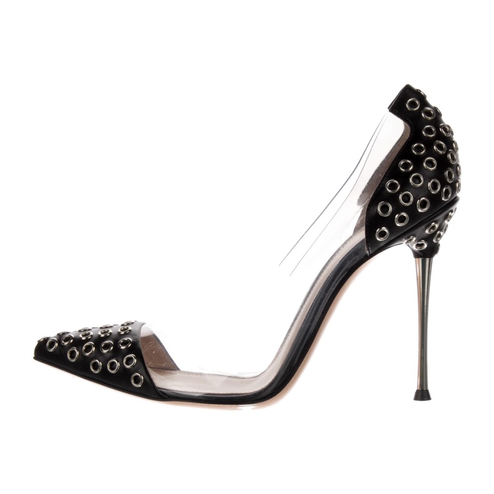Gianvito Rossi D’Orsay pumps
